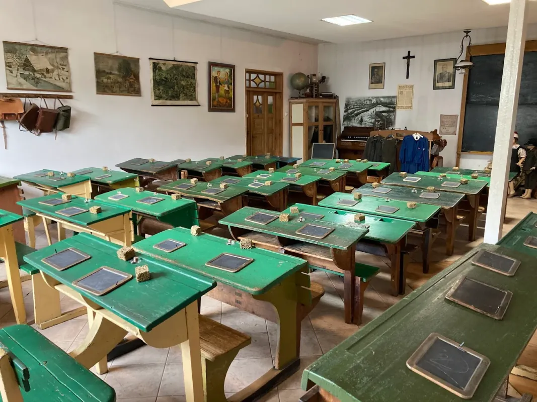 Muzeum Chleba, Szkoły i Ciekawostek